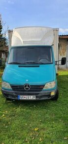 Predám zachovalý skriňový Mercedes Sprinter 2,2 CDI