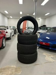 YOKOHAMA BluEarth 295/35 R21