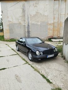 Predám Mercedes Benz E200