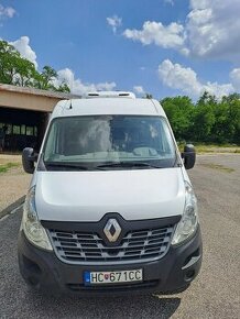 Renault Master s chladiarenskou nadstavbou