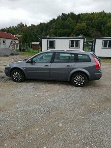 Renault Megane II  1,9 dCi  96 kw - 1