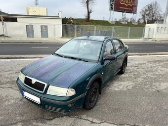 Skoda octavia 1,6 benzín