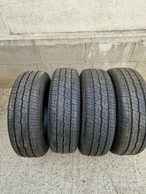 215/75r16c 116/114r Cooper Avon av11