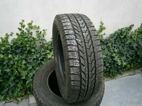 Predám 4x zimné pneu Goodyear 215/65 R15C 104/102T