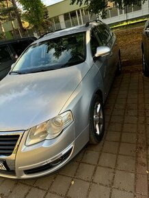 Volkswagen passat B6 - 1