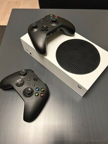 Xbox Series S 512GB  2x ovladac