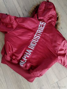 Bunda ALPHA INDUSTRIES