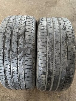 275/35R20