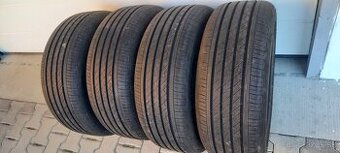 Letné pneumatiky Goodyear 215/50 R18 92V