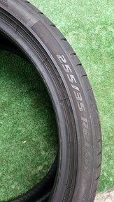 Michelin 255/35 R21