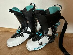 Scarpa Maestrale RS 21/22 mondo 28cm - 1