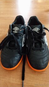 Tenisky umbro