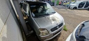 Lacno rozpredám Opel Agila 2000-2007 na náhradné diely - 1