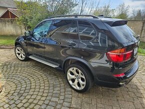 Predam BMW X5  E70  r.v. 2011