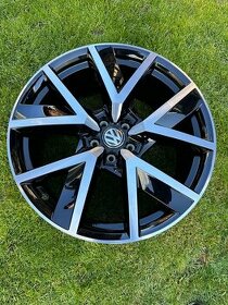 ORIG.VW TOUAREG R-line BRAGA R20 5x112 NOVE - 1