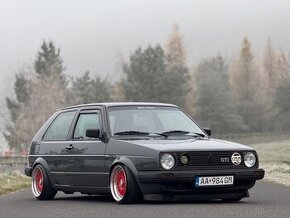 Volkswagen Golf MK2 GTI 1.8