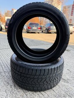 Pirelli Scottozero 275/40 R18