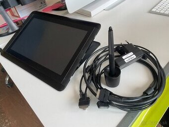 Grafický tablet Wacom LCD Cintiq 13HD + Creative Pen