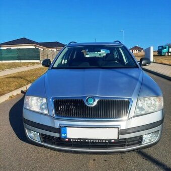 Škoda Octavia II 1.6i Combi, 75kw, 03/2011 - 1