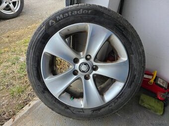 Elektrony s pneu Matador 205/55 R16 - 1