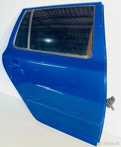 Skoda Octavia 2 Combi RACE BLUE prave zadne dvere