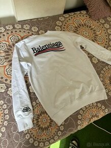 Balenciaga tricko