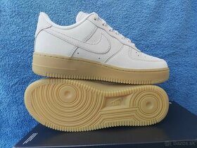 Tenisky NIKE AIR FORCE 1 PRM MF, vel. 39 - 1