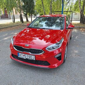 Kia Ceed 1.4 TGDI Gold 103 kW - 1