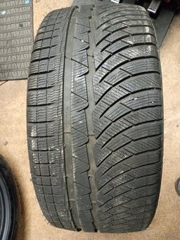 1ks zimná 245/35R19 Michelin Pilot Alpin PA4