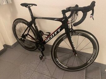 Scott foil Team issue Sram red (11600chf)