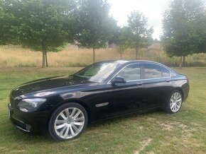 Predam BMW 740xD individual, r.v.2012