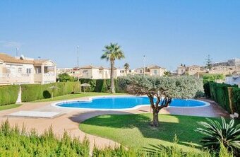 Mezonetový byt 3+1 s terasou a balkonem – Torrevieja