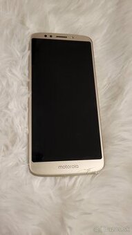 Motorola G6 Play zlata 3/32gb