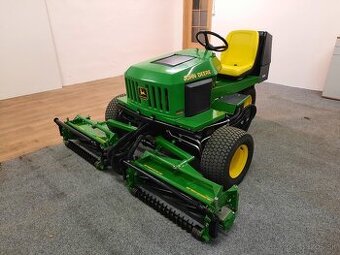 Vretenová kosačka John Deere 2653A