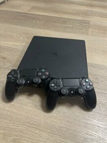 Playstation 4 - 1