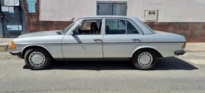 Mercedes Benz W123-300di - 1