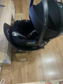 Predam zakladnu Cybex Cloud z i-size + vajičko