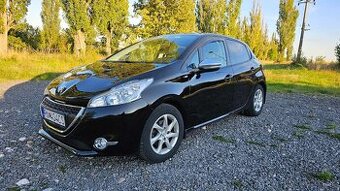 Peugeot 208, 2014 1,2 VTi 60kw