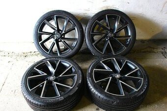 19"--ORIGINAL---ŠKODA--SUPER---VEGA---5x112 R19--LETNA SADA