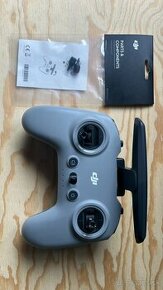 P: DJI FPV Remote Controller 2