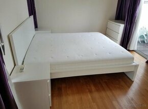 Postel 180x200 Ikea