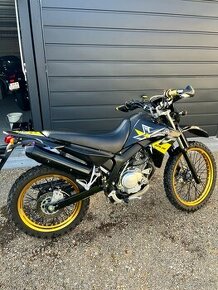 Yamaha XT 125r