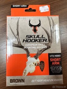 Nástenný držiak trofeje skull hooker - hnedý