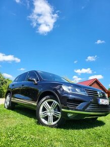 Touareg  3.0tdi 193kw