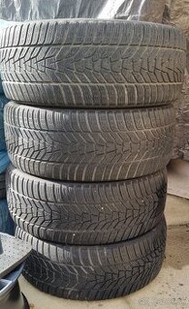 235/45 r18 Zimné / Hankook