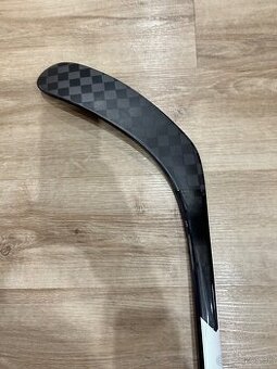 ✅ CELÁ PRAVAČKA - BAUER VAPOR 3X - P92 - 87 FLEX - 162 CM ✅