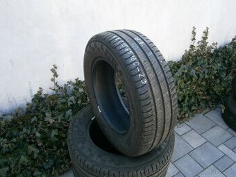 Predám 4x letné temer nové pneu KLEBER 215/65 R16C 109/107T