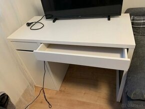 IKEA MICKE písací stôl 105x50 biely - 1