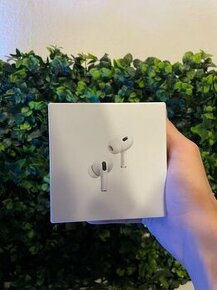 Apple AirPods Pro 2 generácie