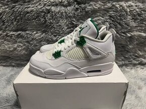 Jordan 4 Metallic Green